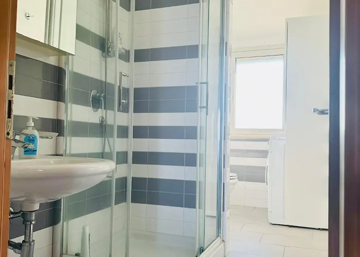 Mansarde * מרצאממי